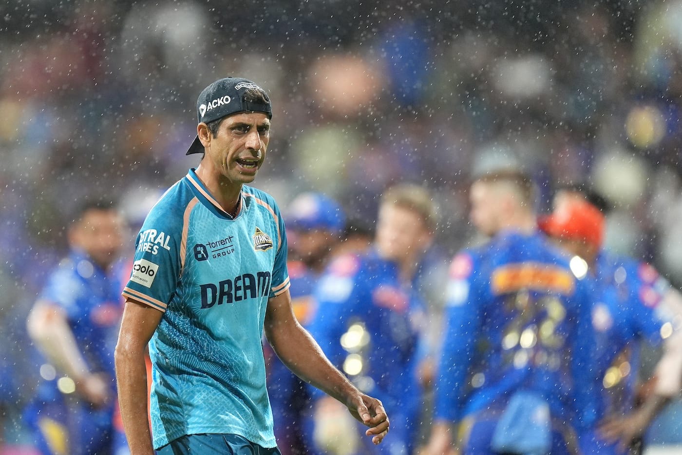 Nehra fined, handed demerit point; Hardik fined for slow over-rate again Nehra fined, handed demerit point; Hardik fined for slow over-rate again