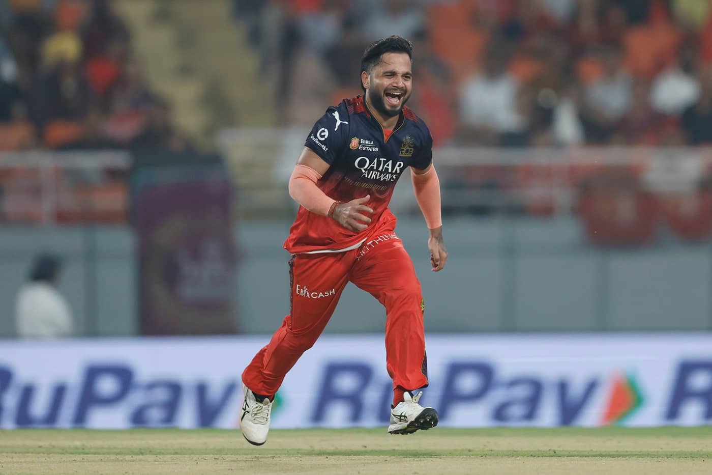 ‘Everybody has chipped in at different times’ – Aaron, Moody laud RCB’s team structure