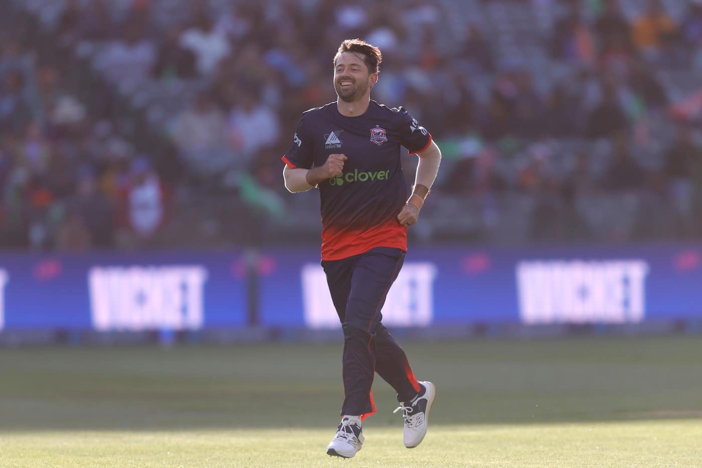 Ian Holland’s four-for gets Washington Freedom off the mark Ian Holland’s four-for gets Washington Freedom off the mark