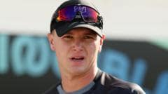 Bone broth and notebooks – meet England’s latest bowling recruit Bone broth and notebooks – meet England’s latest bowling recruit