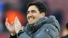 Football on the beach with Arteta and love of reading – Iraola in his own words Football on the beach with Arteta and love of reading – Iraola in his own words